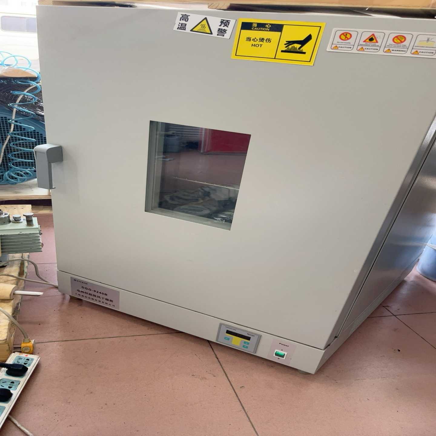 上海森信供应DGG-9240B电热恒温鼓风干燥箱成色9成新【鑫鑫商