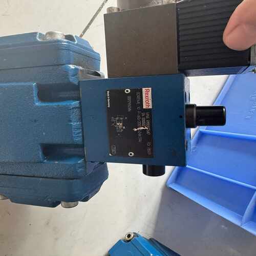询价~力士乐Rexroth比例阀，型号3DREME10-P-60/
