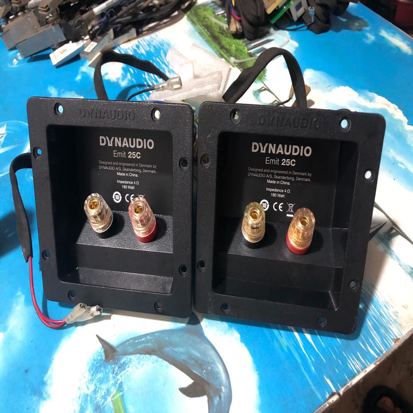 【请询价】丹拿Emit30 新款  三分频器 4欧 正常 摩擦痕迹 有