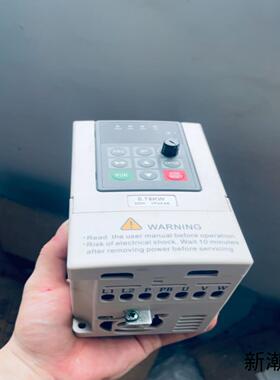 变频器 AC1PH  220V 5060HZ82A议价商品