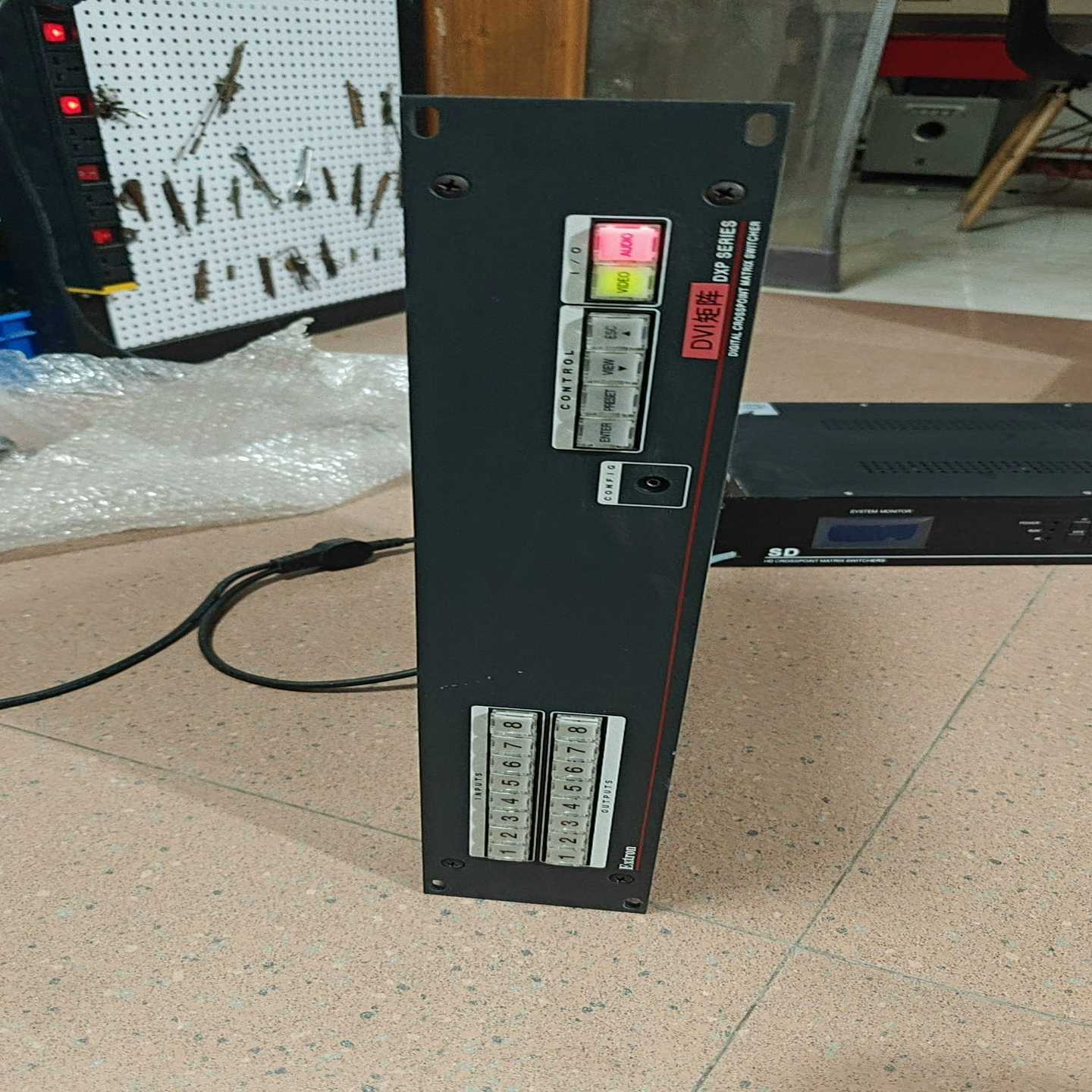 Extron / 爱思创数位矩阵式处理器 DXP 88 DV~议价