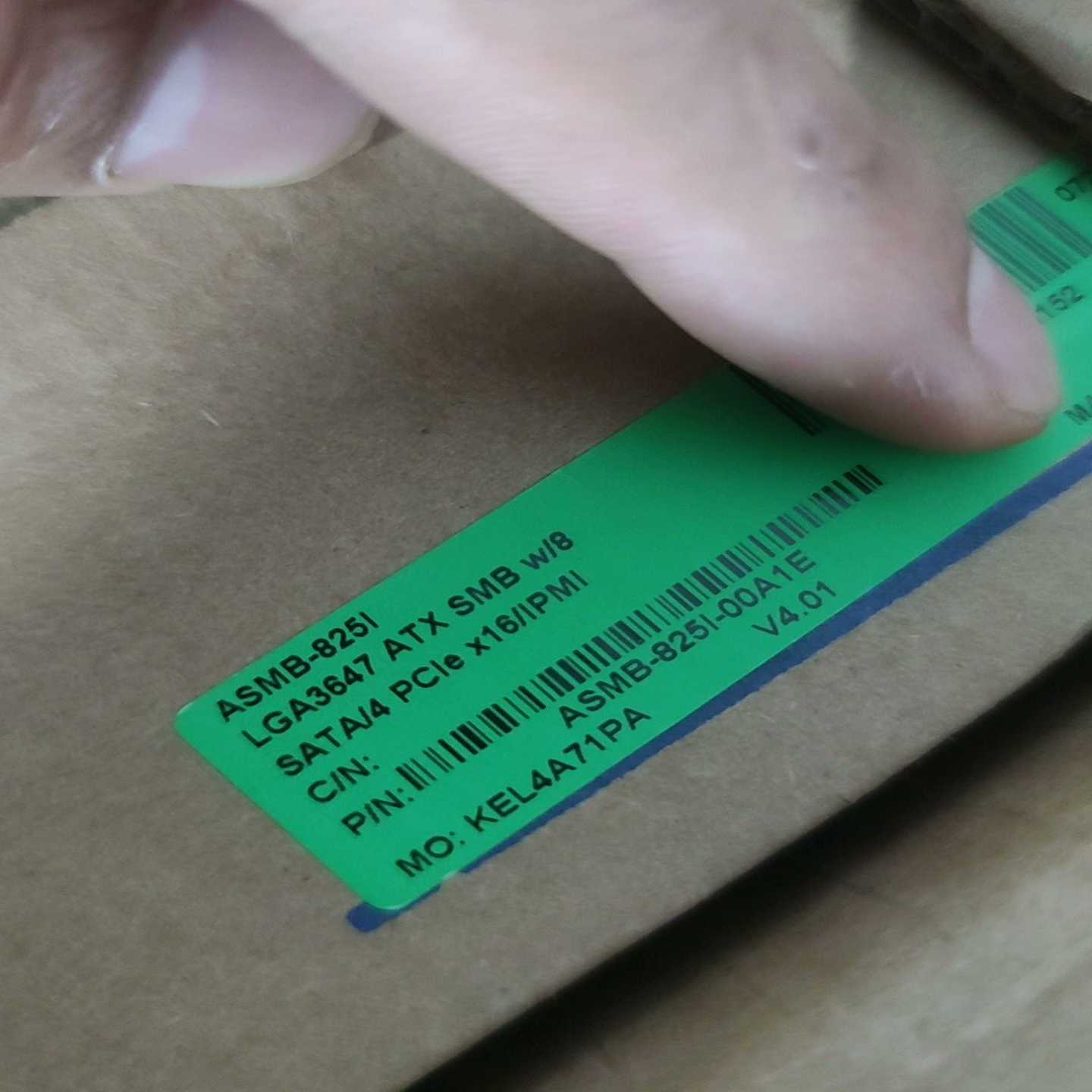 研华ASMB-825I-00A1E原包，库存~询价