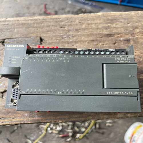PLC 6ES7 214-1BD23-0XB8成色如图~询价