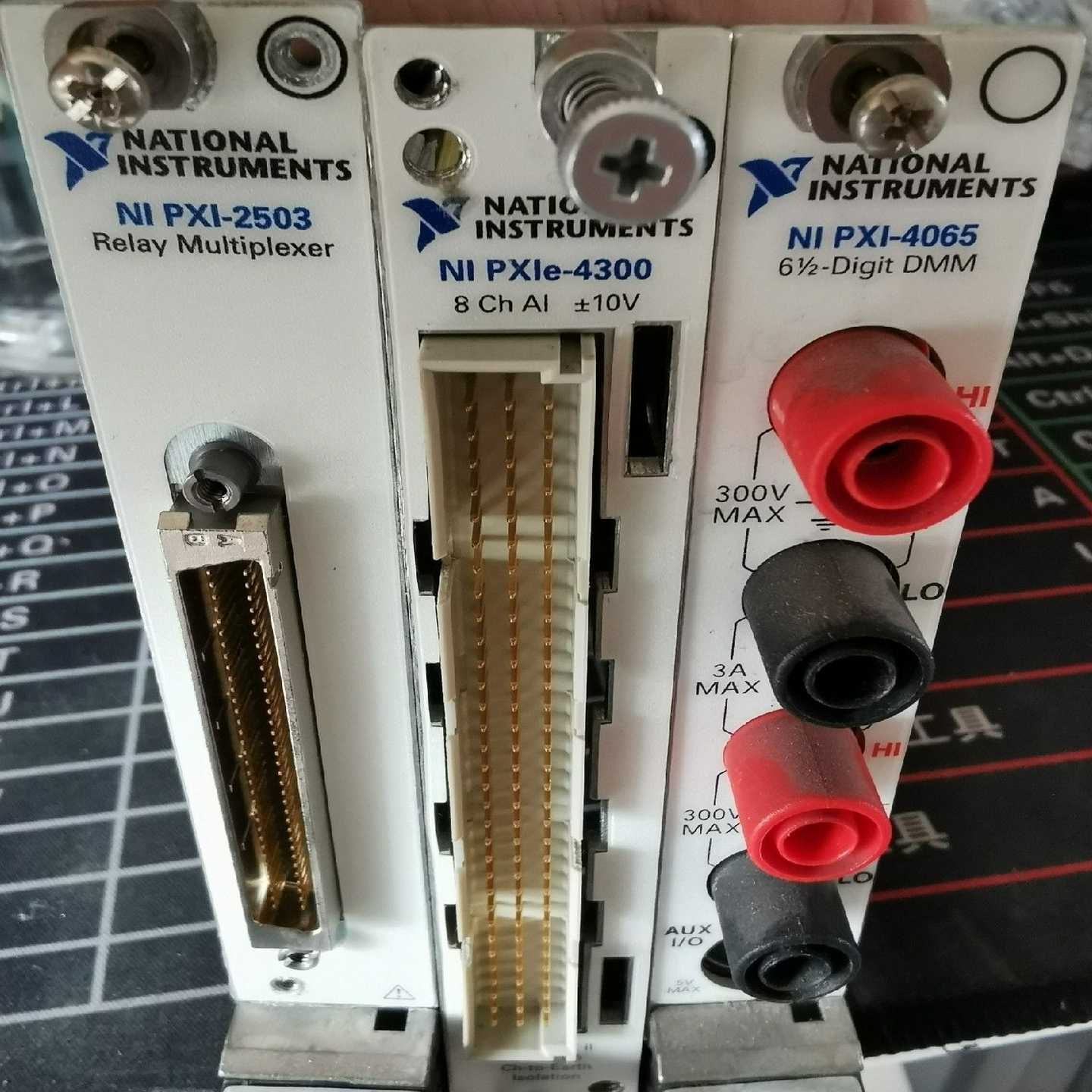 NIPXIE4300 PXI4065 的，的都有~询价