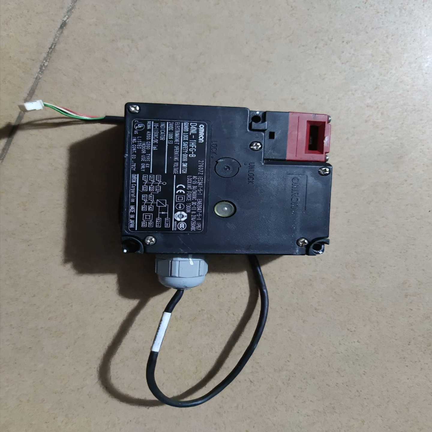 询价拍~安全门锁D4NL-1HFG-B，一个，的联系