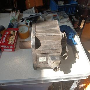 询价 搞旧了一点便宜 安川电机SGMGH 30ACA61东西放久了