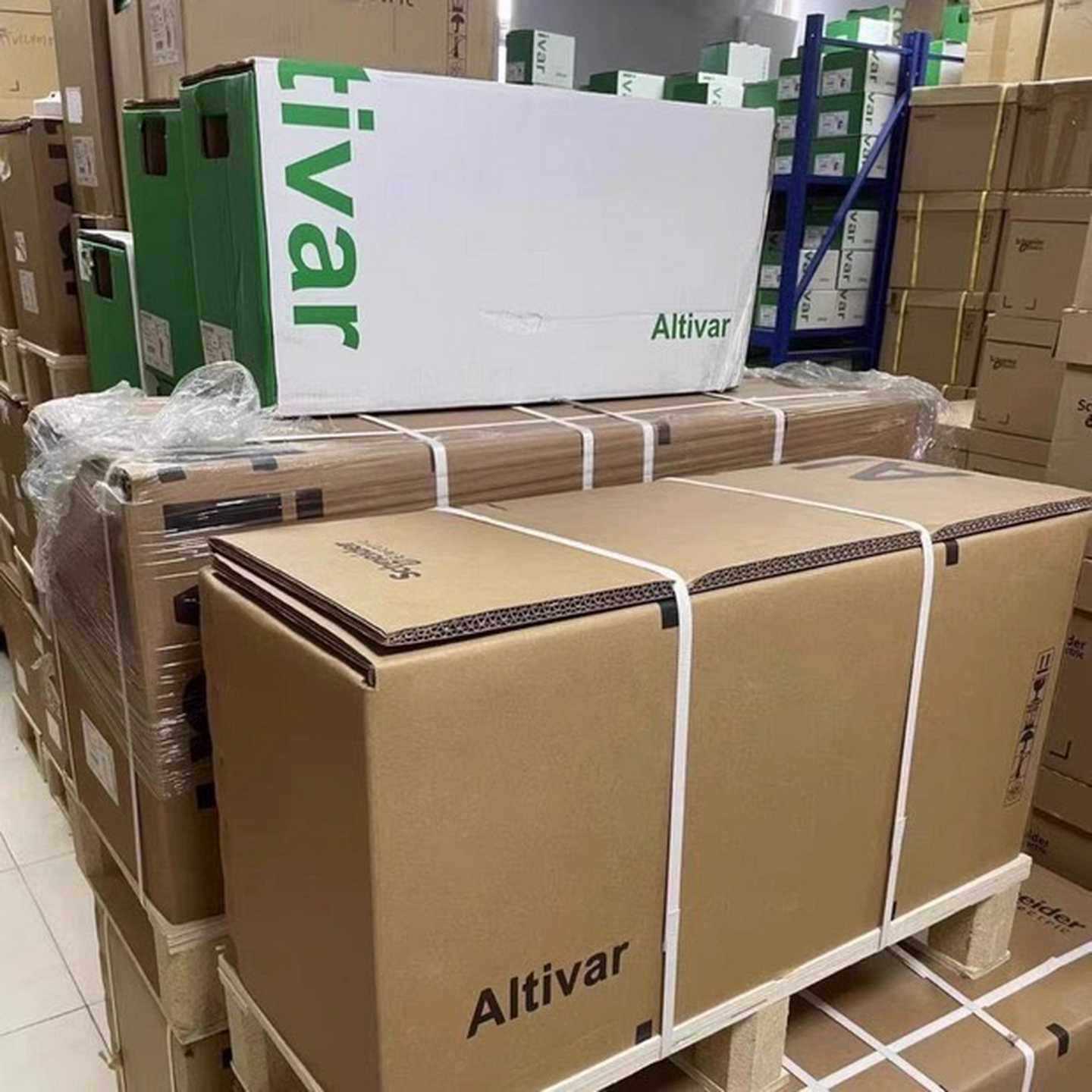 询价~施耐德变频器ATV610D45N4