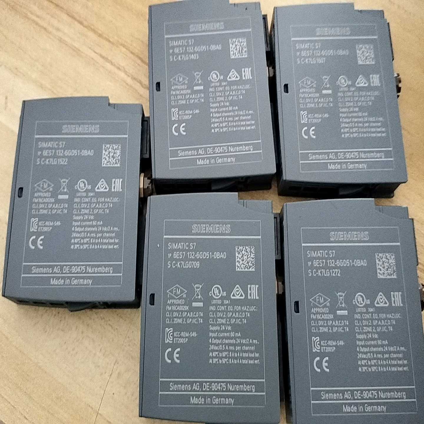 6ES7 132-6GD51-0BA0裸机，成色从新，~询价