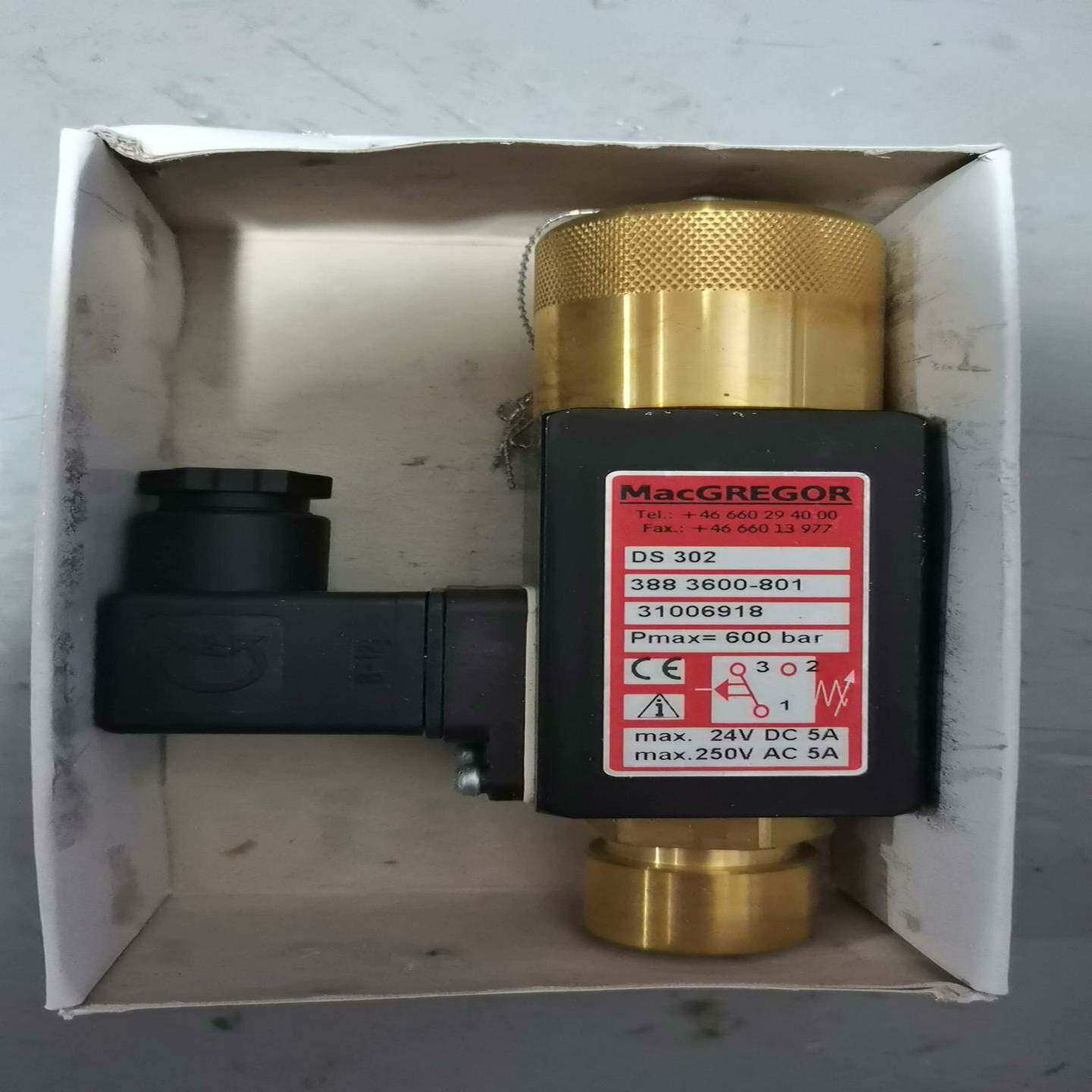 全新原厂件DS302压力开关,MACGREGOR3883{议价}