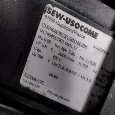 配件sew伺服电机CMP40MBKKYRH1MSB1全新原装正品保证议议价议价