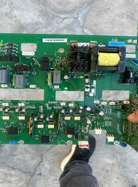 800变频器电源板/RINT-5611C实物图，成色漂询价