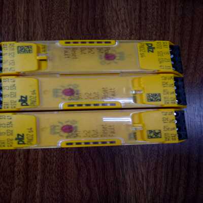 配件PN0Z安全继电器 PNOZ S4 S4 C 订货号750104 751104 现议价