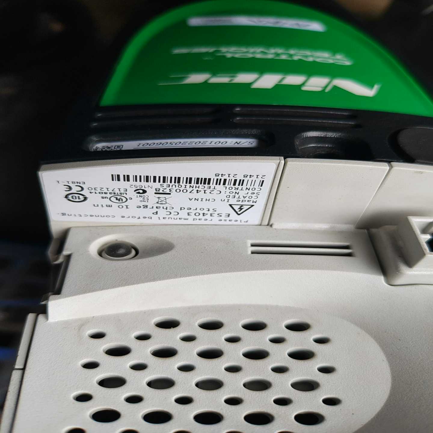 议价艾默生尼得科驱动器ES3403CCP，安m卡自动化驱动器A现货/维