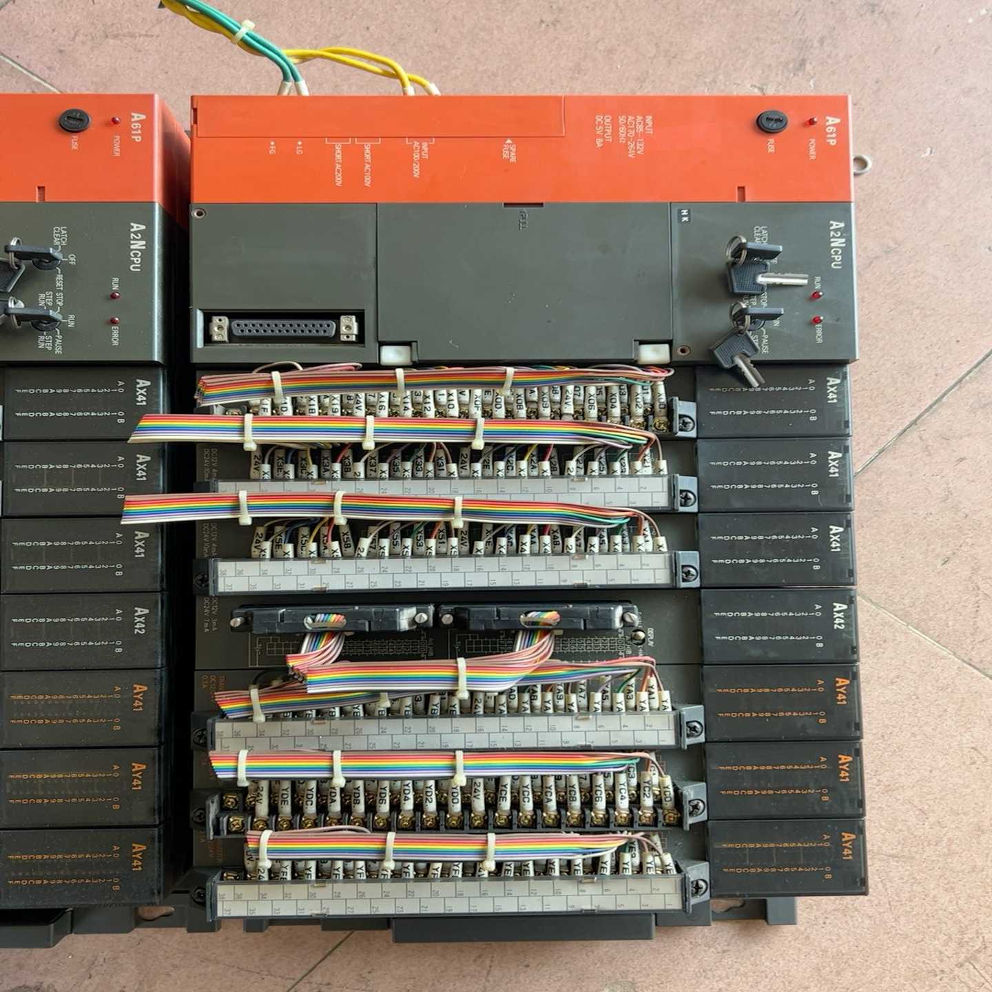 三菱PLC—A2Ncpu/A61P，3个AX41，1个AX4【鑫鑫商铺】