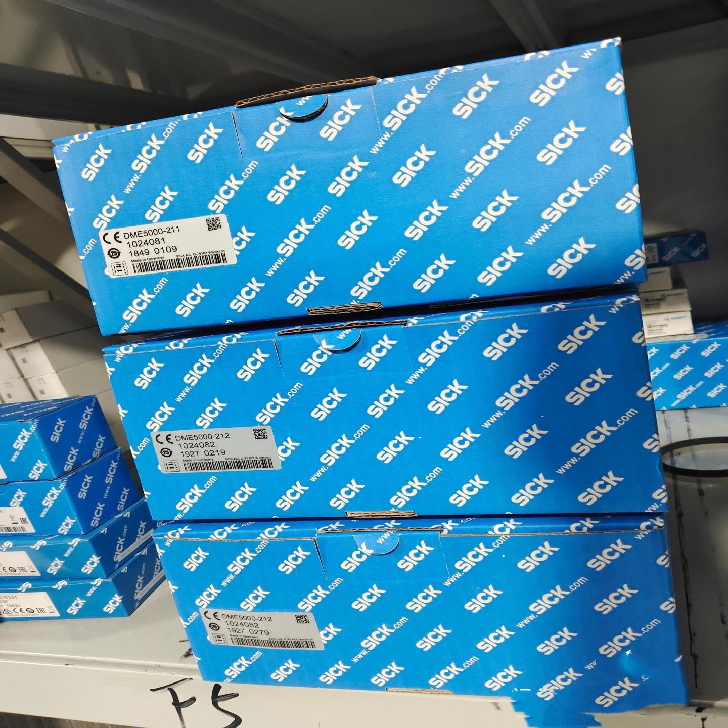 DME4000-2121029791远程距离传感器长距询价