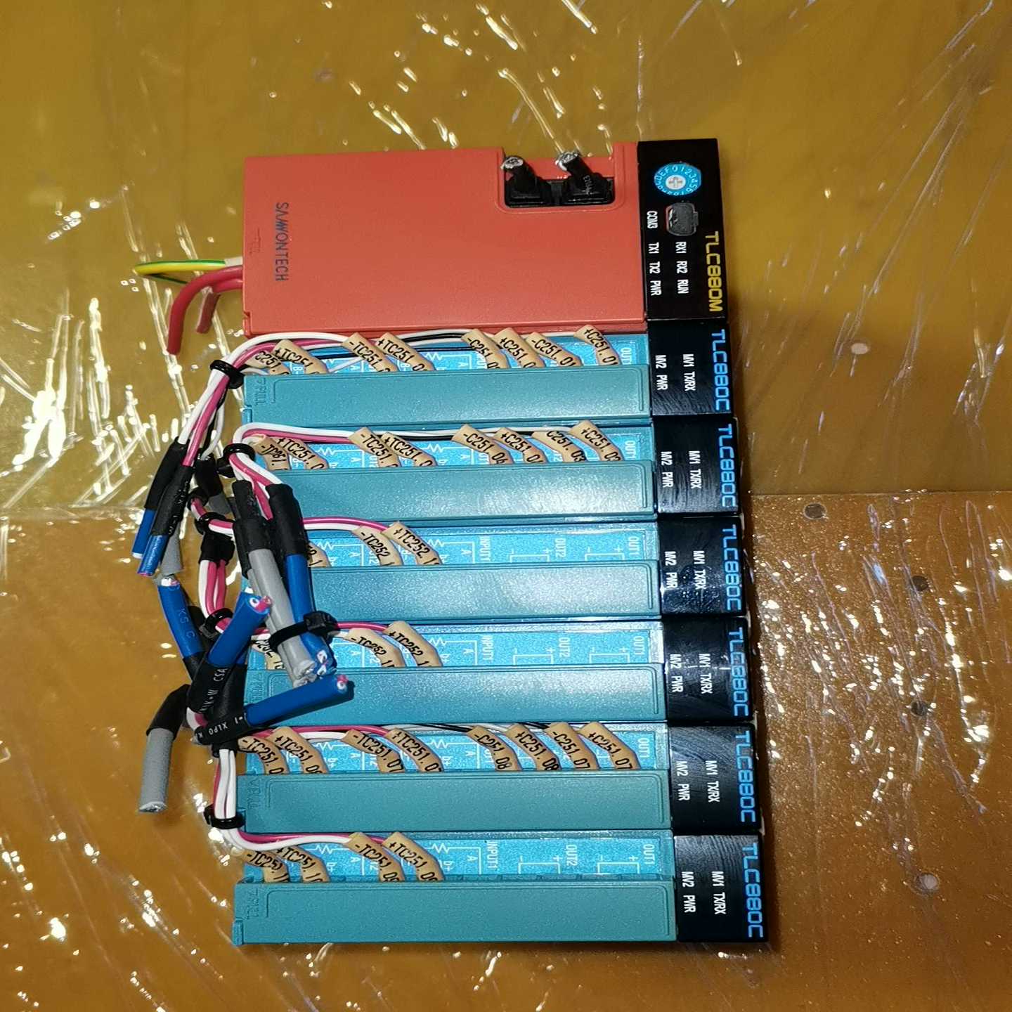 韩国三元TLC880M-83-AR温控器，设备拆机，成色看图-询价客服