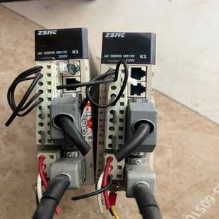 芝山伺服驱动器ZSD 询价 K1AS04AA 有两台成色如图功