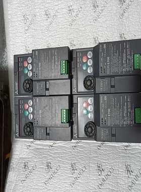 FR-E720-0.1K功能包好，成色现货实物图拍照，直接拍