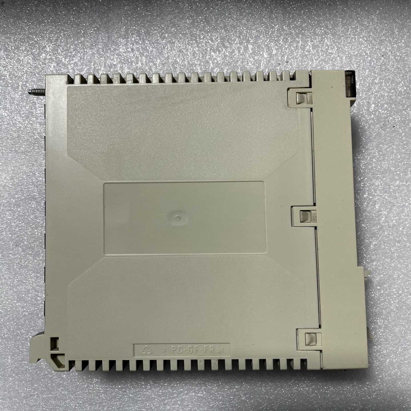 E2B-M18KS05-WZ-C1接近开关传感器全询价