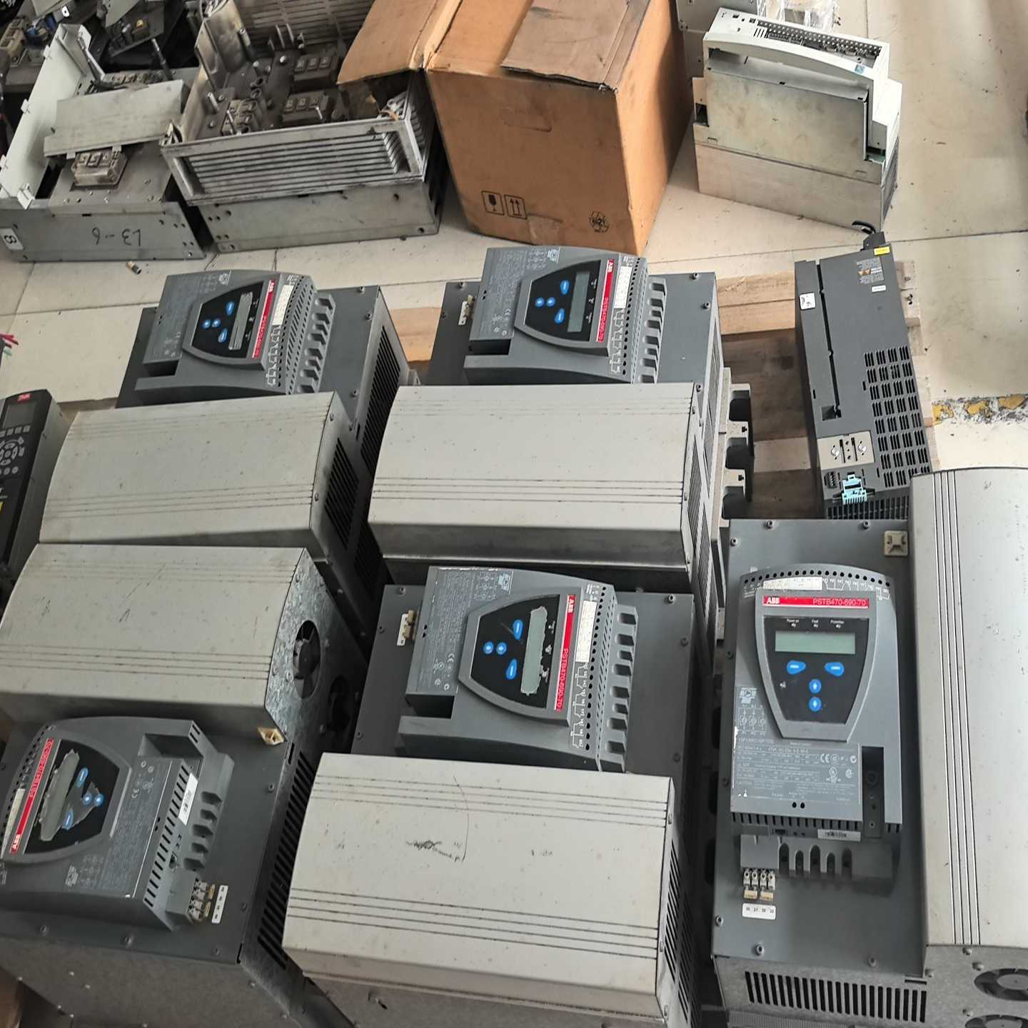（议价）软启动器PSTB470-690-70