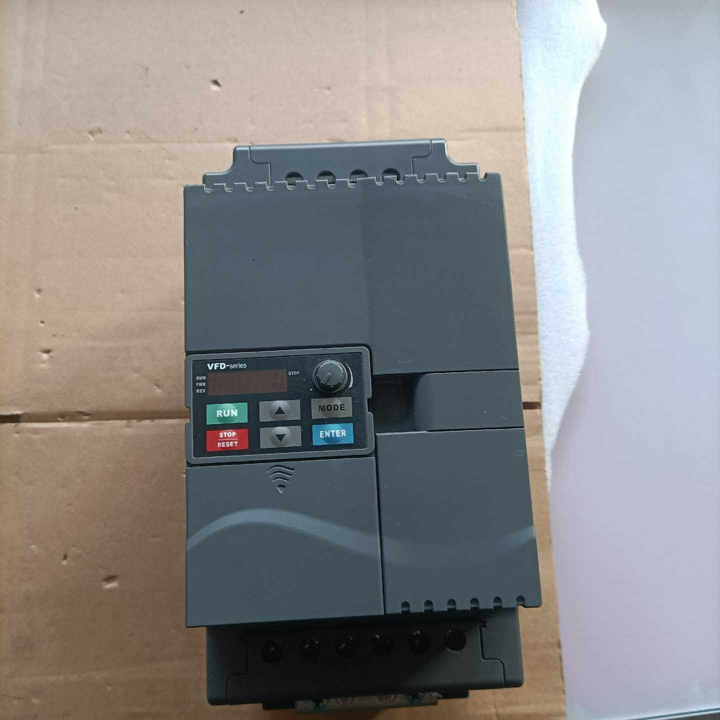 【星慕电子】台达变频器VFD110E43A件，，功能。