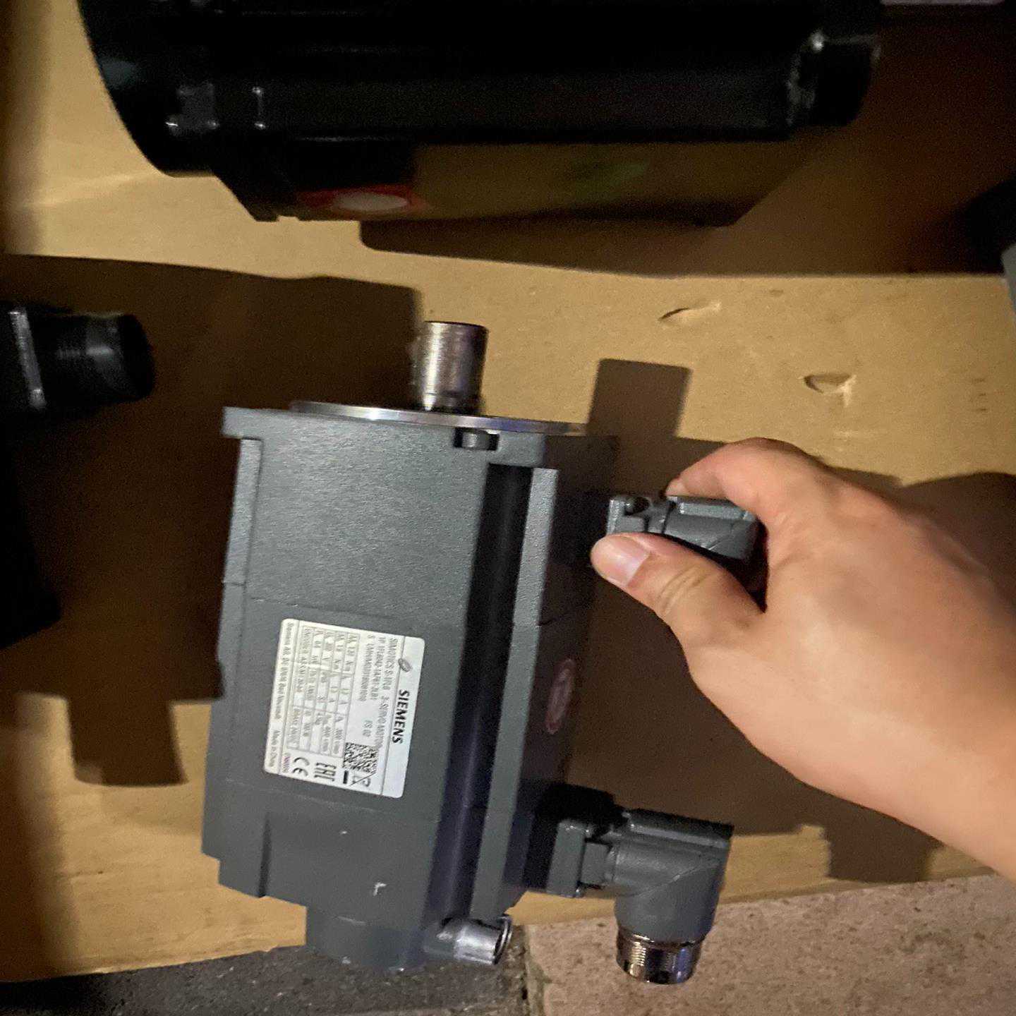 【议价】6SL3210-1kE22-6UB1件功能，成