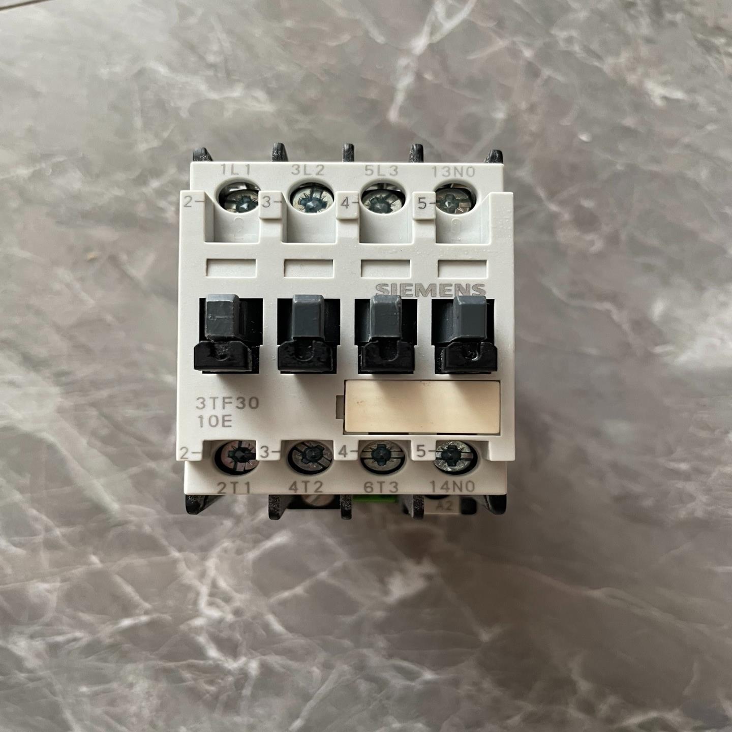 3TF3010E直流接触器3TF30 10-1XW4~询价