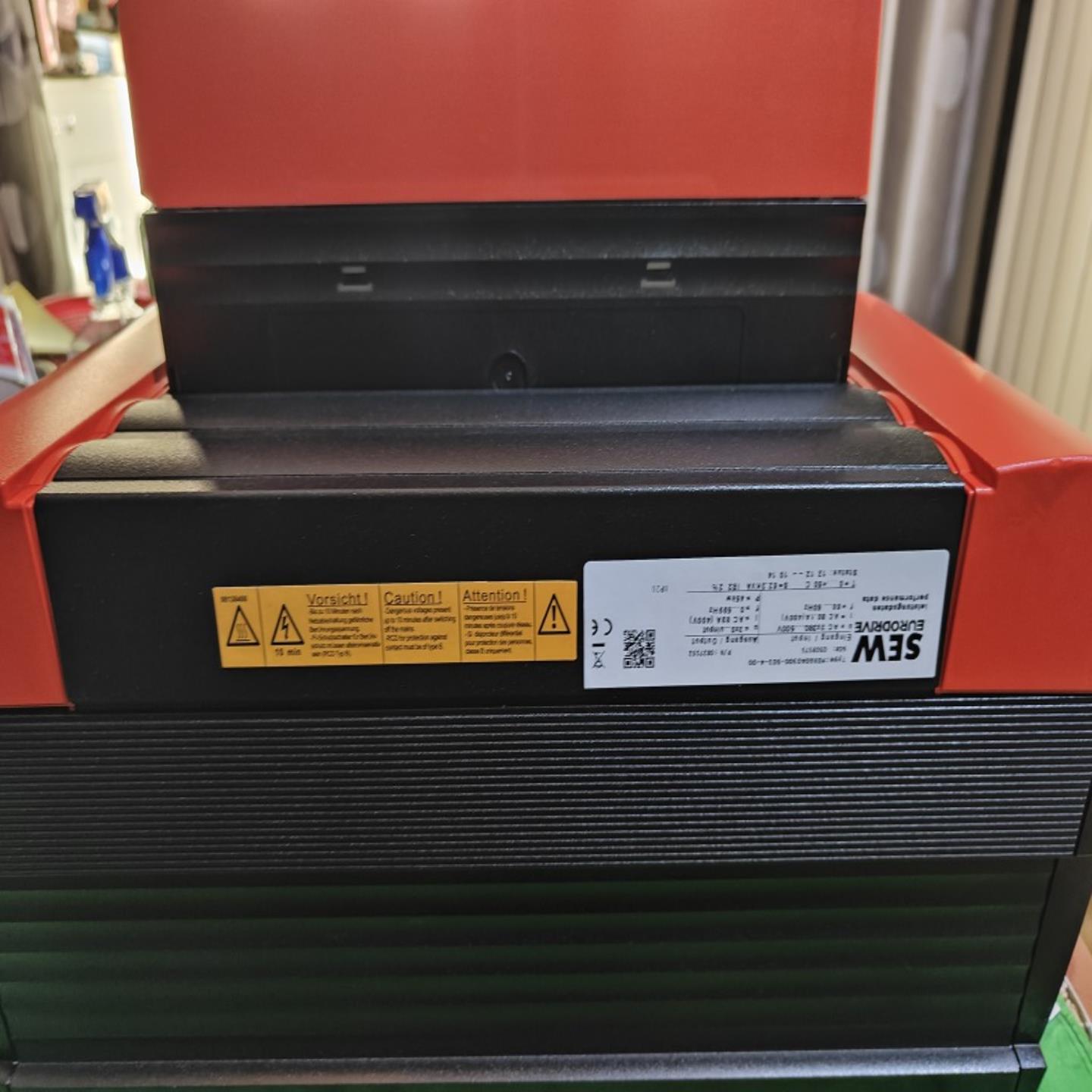 配件德国进口原装变频器MDX61B0300-503-0T现货五台价格美丽议价