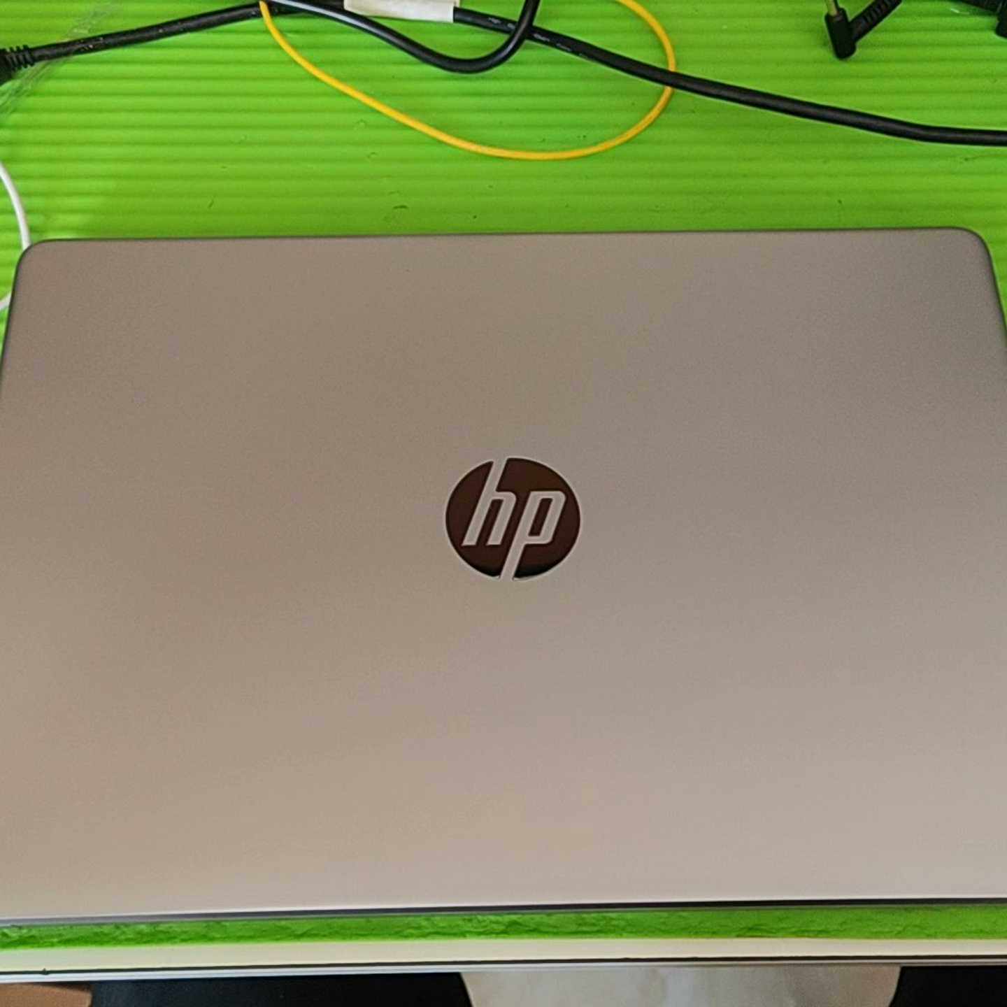HP 256G9 i5-1235U 内存8G 固态512G【侨报商行】