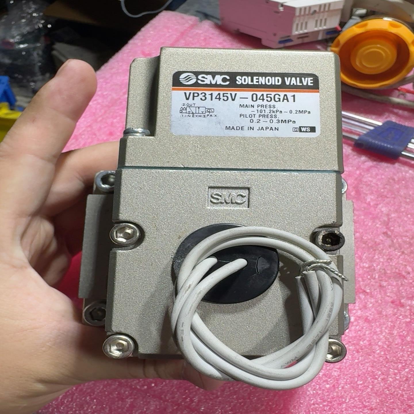 询价~电磁阀VP3145V-045GA1，没