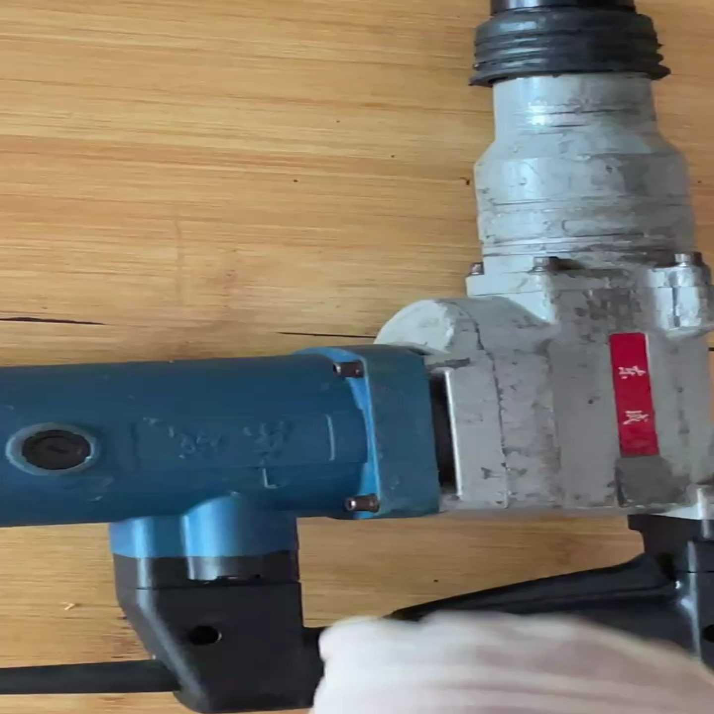 东成电锤Z1C-FF-26，750大功率冲击钻混凝土26单用~询价