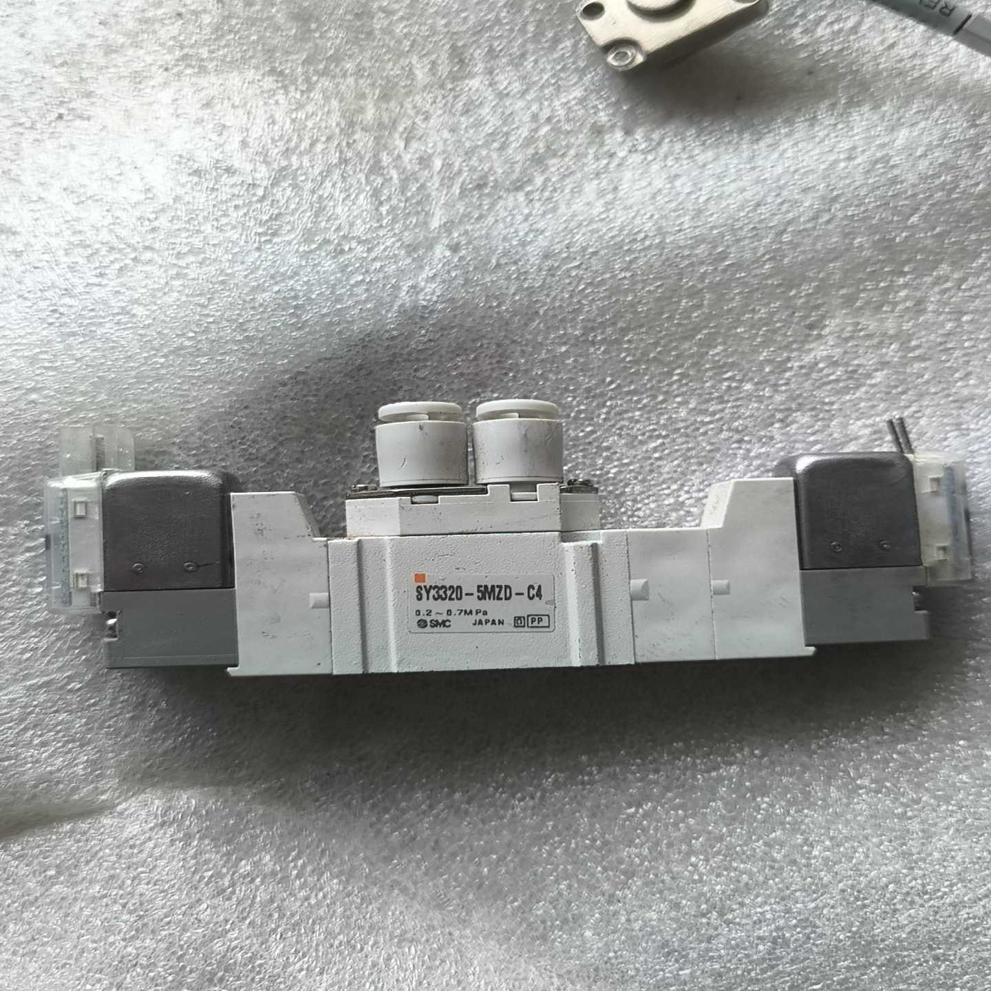 SOEG-RSP-Q30-PS-K-2L 费斯托光电传感器，~询价