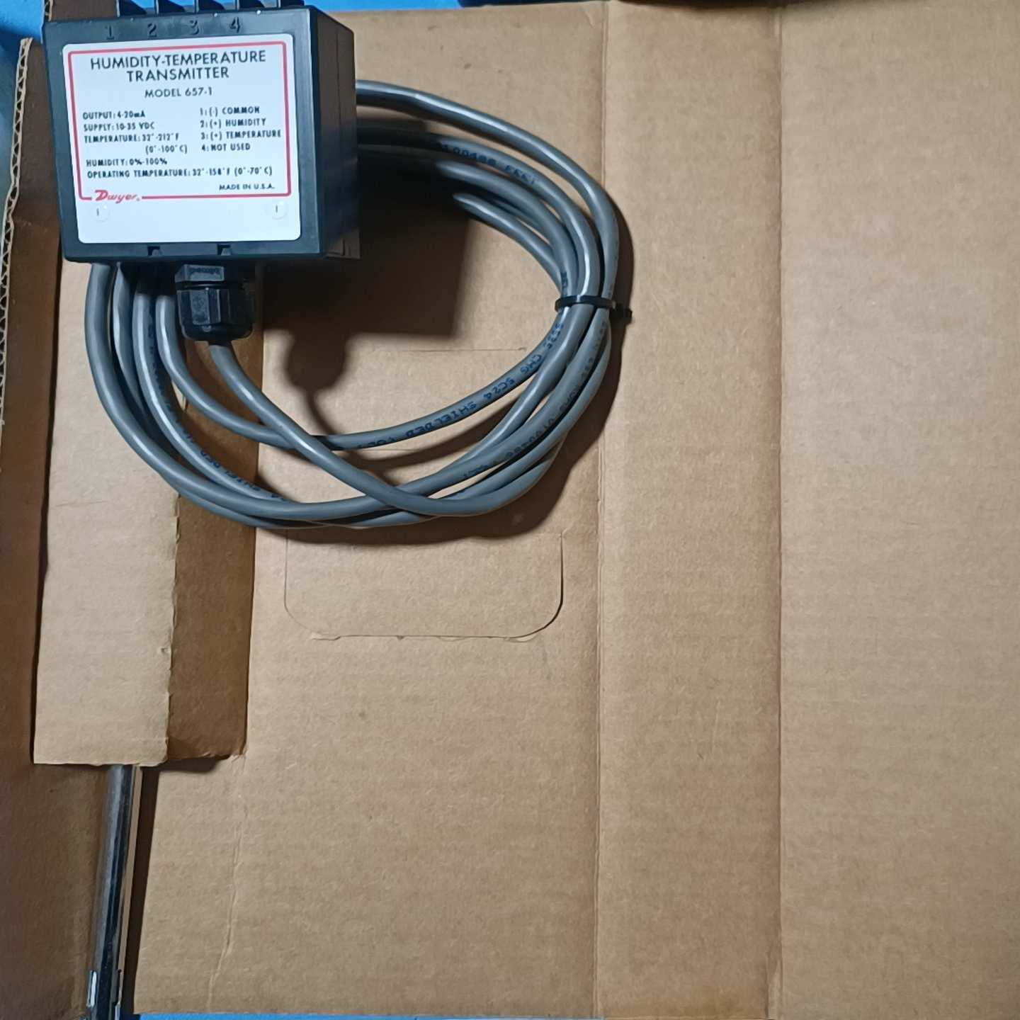 德威尔温湿度传感器657-1，库存件，未上机。4-20ma信~询价