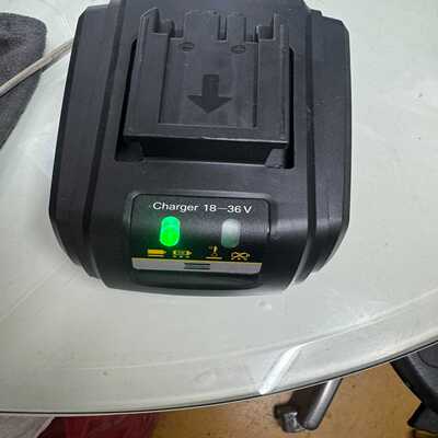 询价原装进口ATLASCOPCO阿特拉斯18-36v充电器二手8