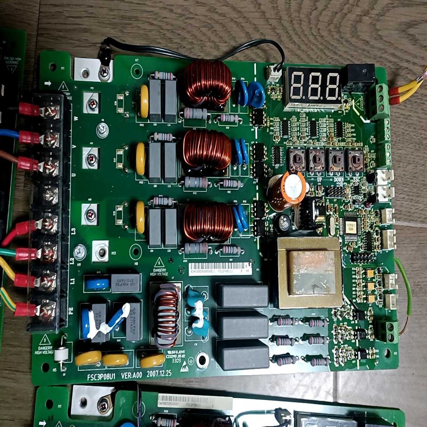 （请询价）维谛室外机调速板FSC3P08U1~A00，拆机件！功能正常