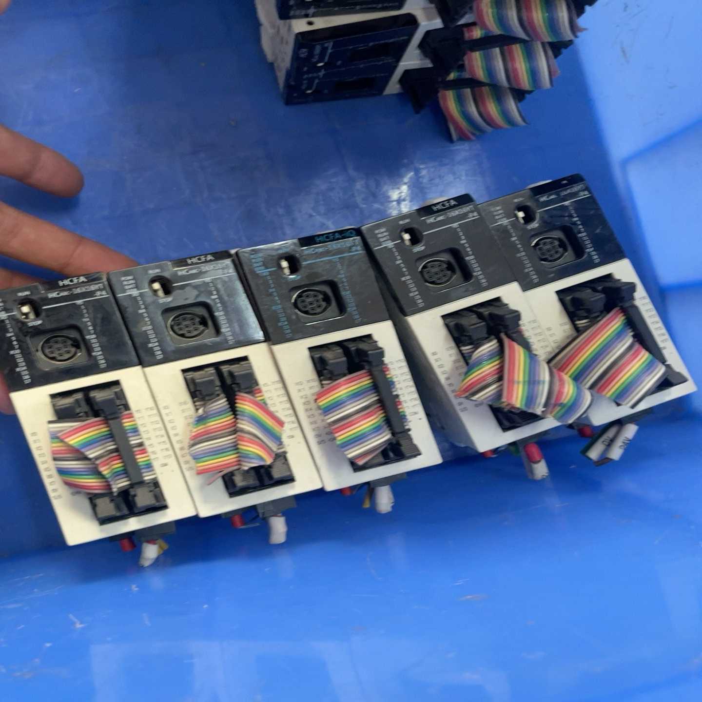 汇川400w脉冲型  SV660P 功能 成色9成新 4~询价