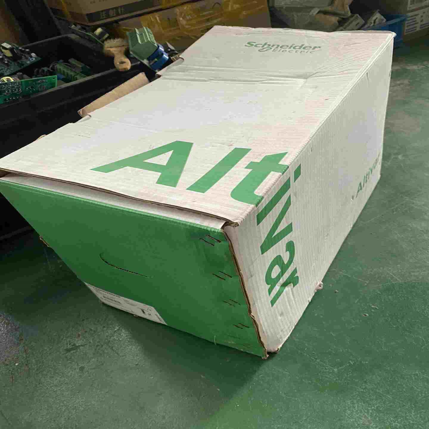 (询价)ATV310系列变频器  ATV310HD22N4AF