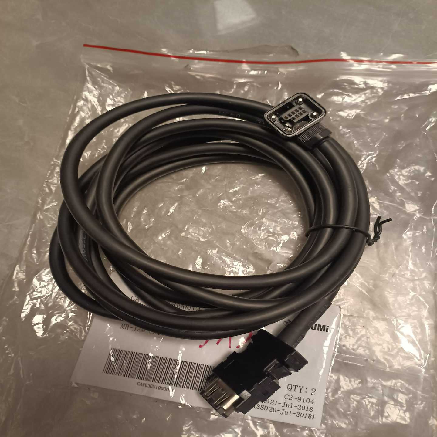 询价MR-J3ENCBL3M-A1-L/3M-A1-H伺服电