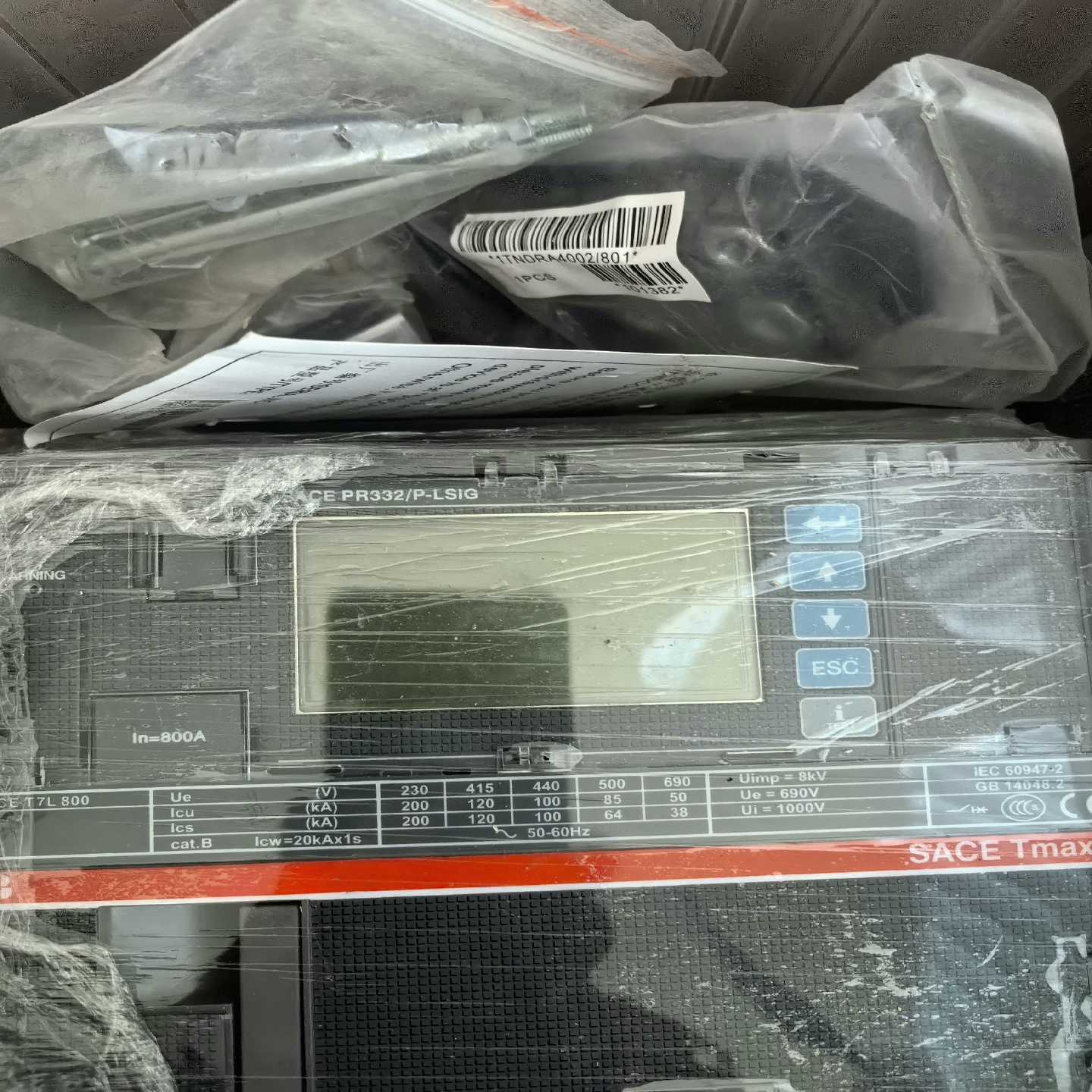 询价~ABB塑壳断路器T7L 800M PR332/P-LSIG