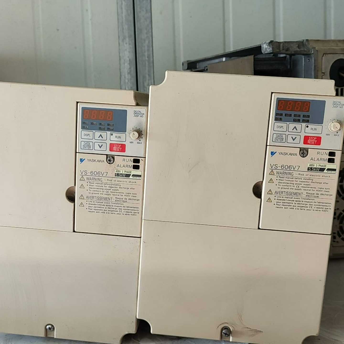 CIMR-V7AT45P5 5.5kw 380v~询价