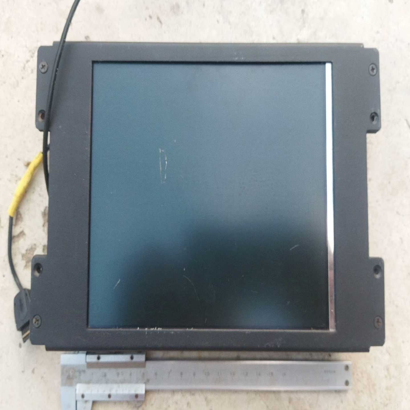液晶显示器，工业液晶显示器，H2D~G084型，，拆机件，，【鑫