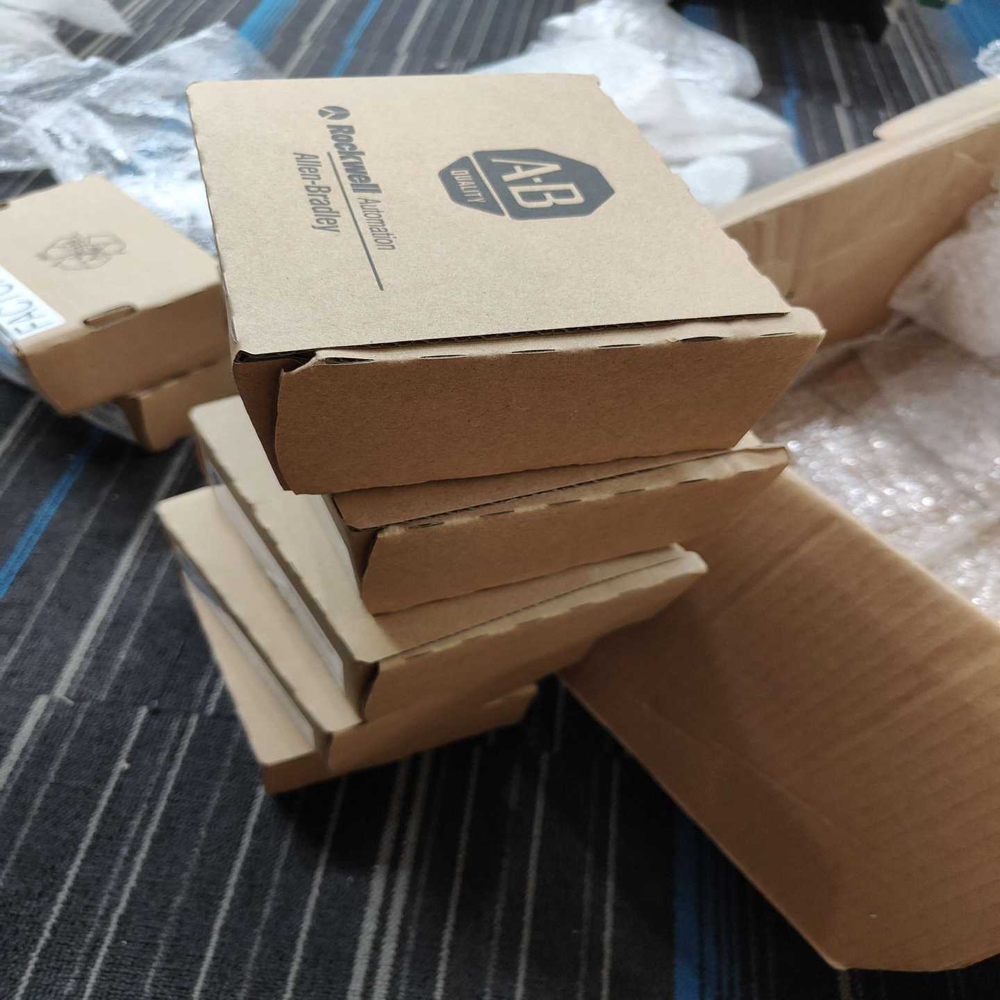 议价1747-L551有一个单价8500调货哈适用
