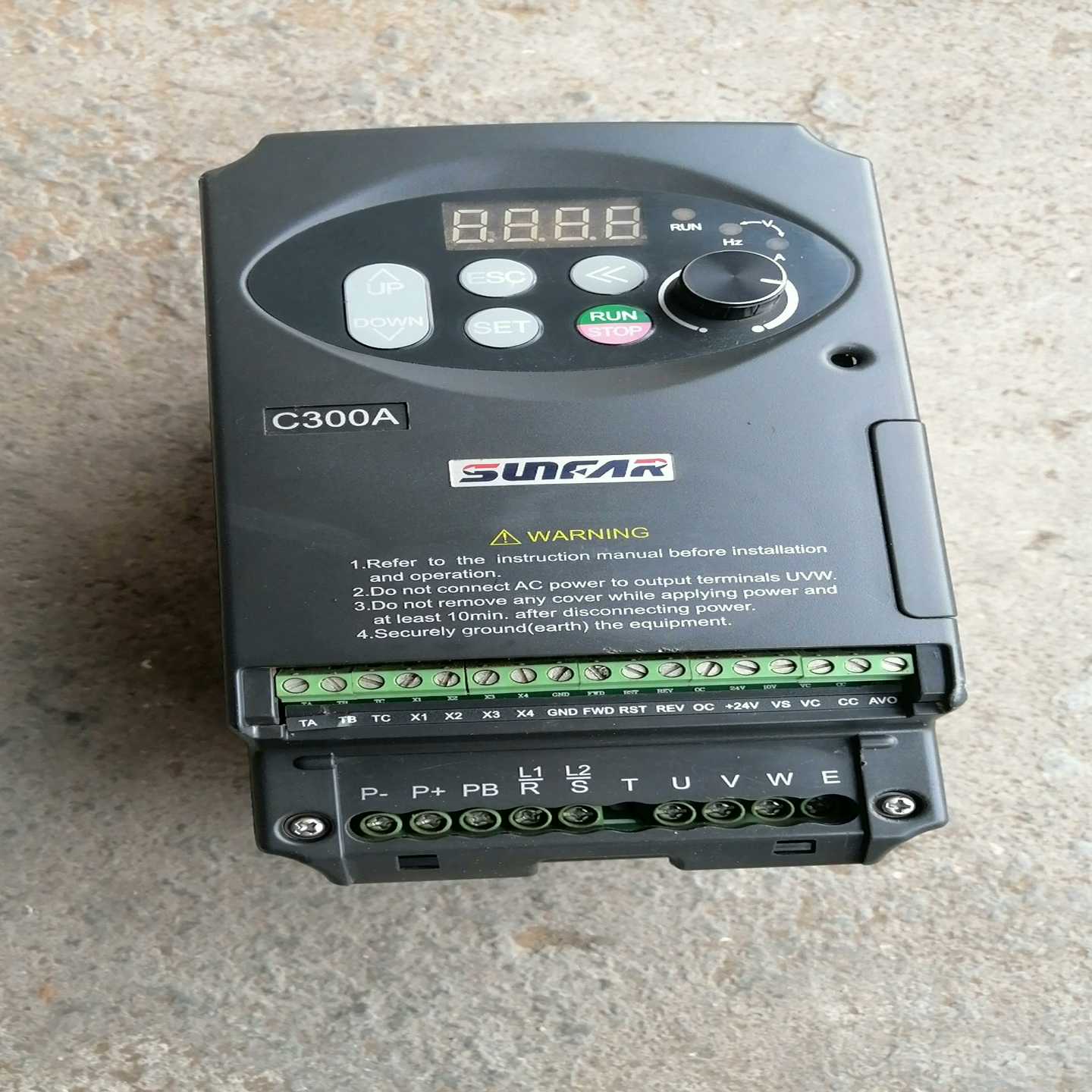 200SMART 6ES7 288-1SR20-0AA~询价