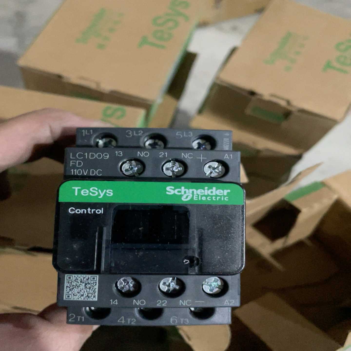 lc1d09fdc直流110v，黑色款询价