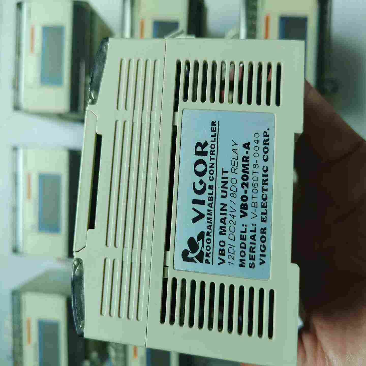 询ABB软启动PSE105-600-70