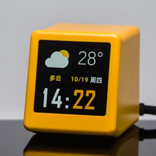 WIFI智能简约桌面电脑书房天气时闹钟彩屏温湿度气象站黑白小伦才