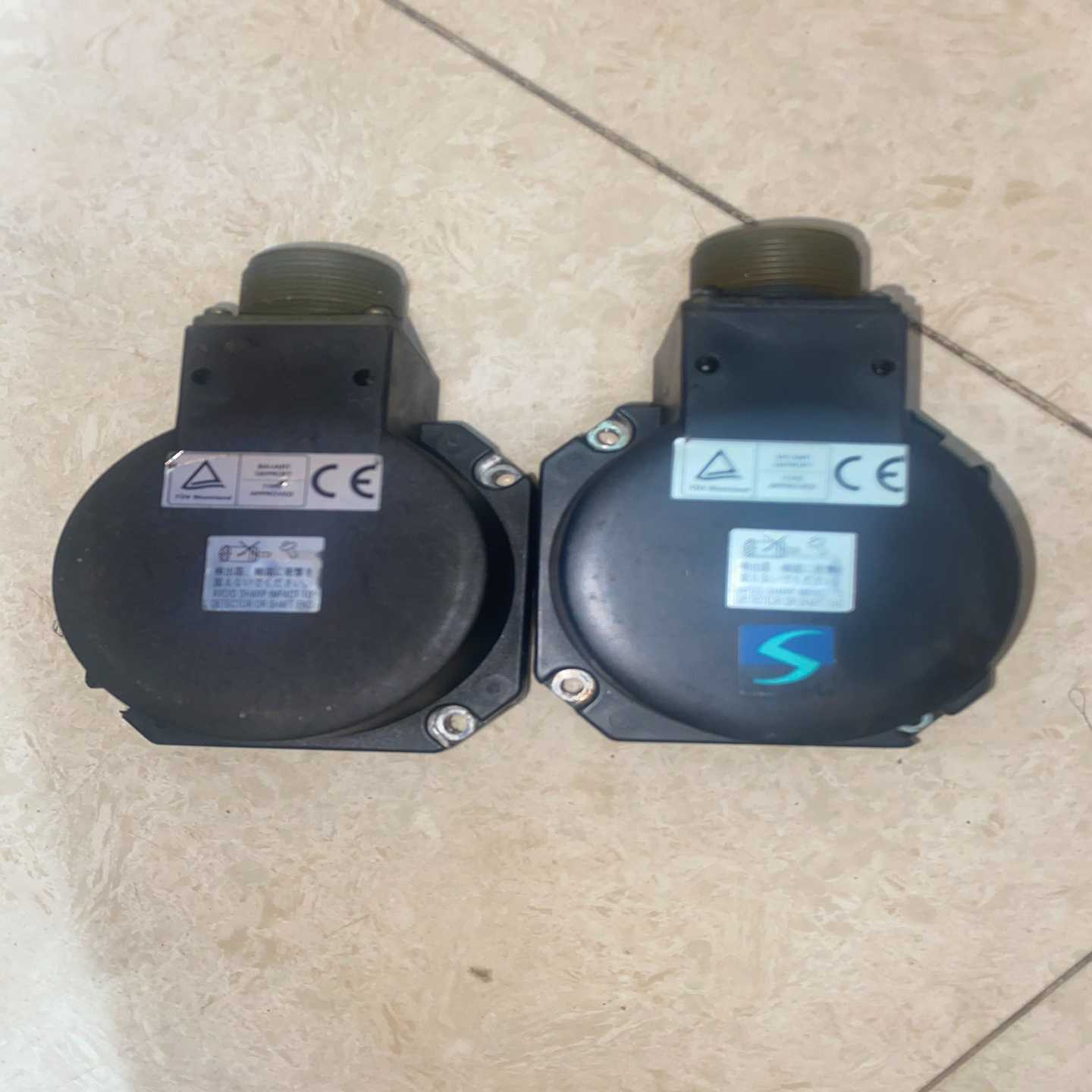 三菱伺服 数控编码器 OSA104S2OSA105S2O，议价