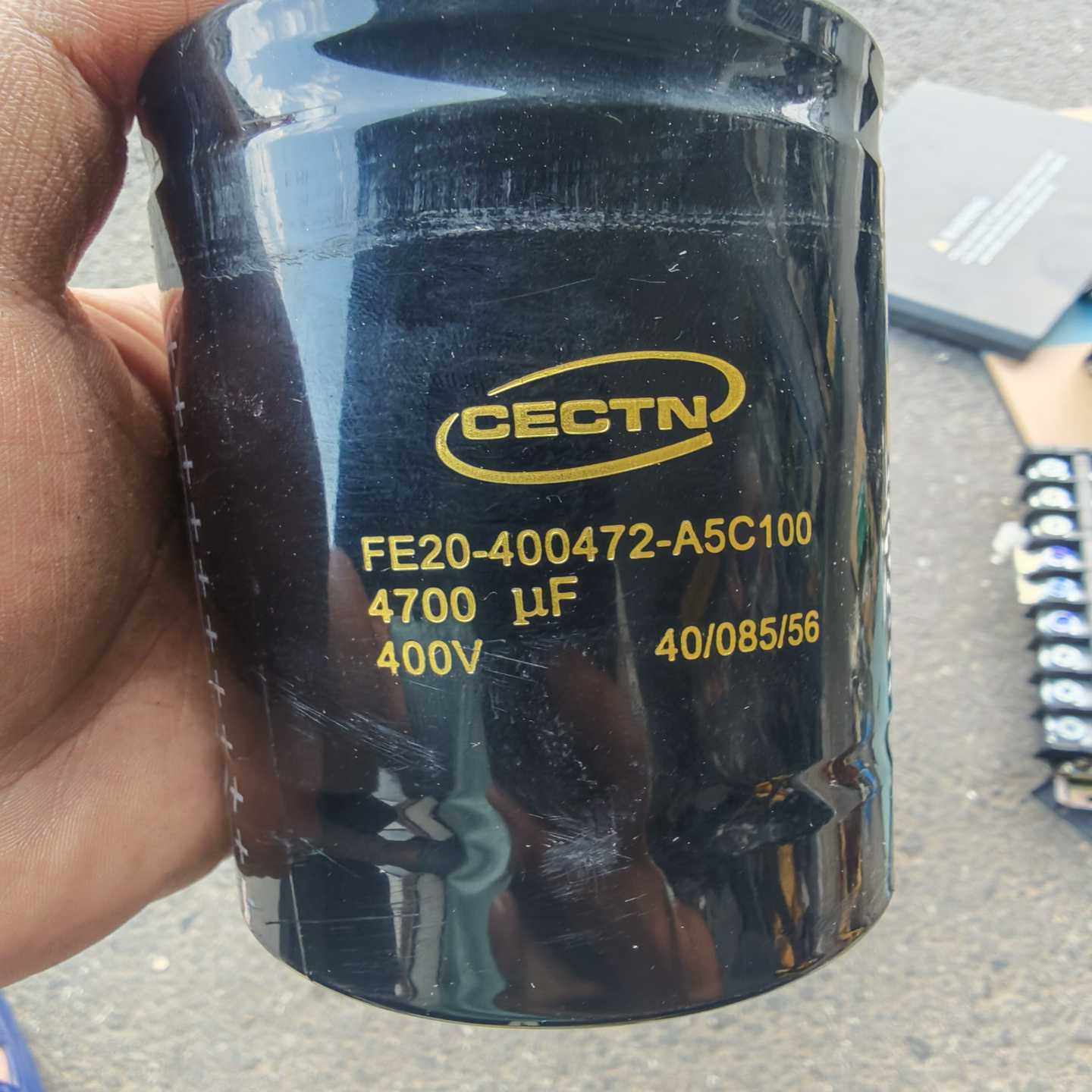 CECTN凯琦佳原装电解电容4700F400V，型号F--议价商品