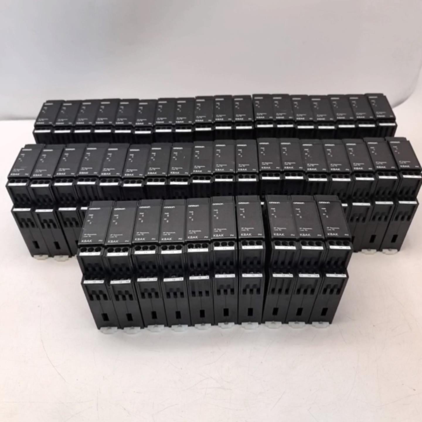 K8AK-PH1OMRON相序保护继电器现货实物，议价