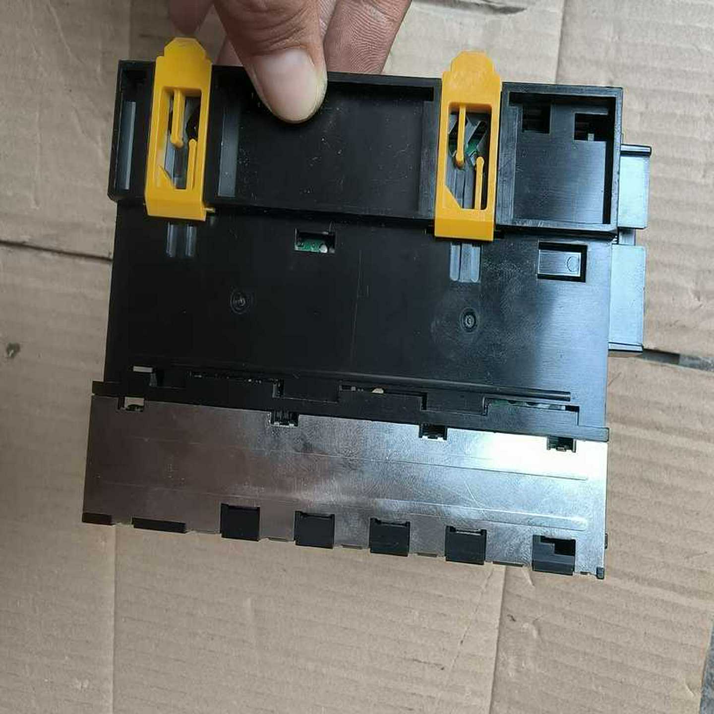 setex  dios m32两台，成色如图，功~询价